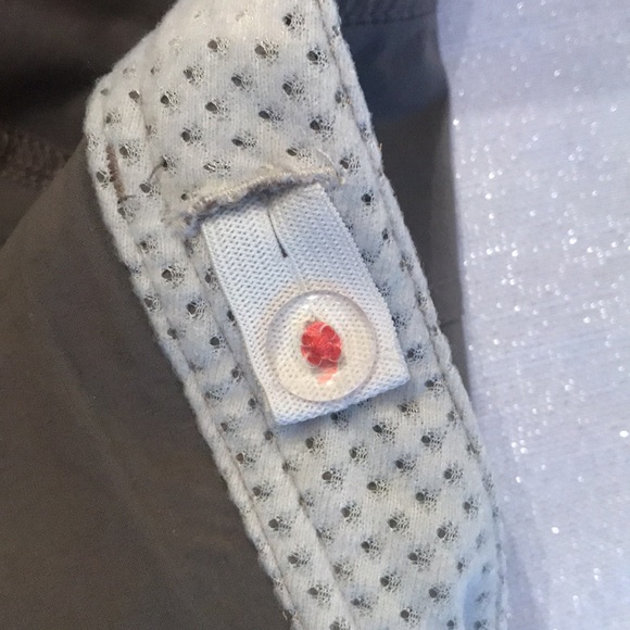 LL Bean Woman Rayon Stretch Lightweight Hiking Shorts Size 14 Taupe Inseam 9" - Picture 7 of 9